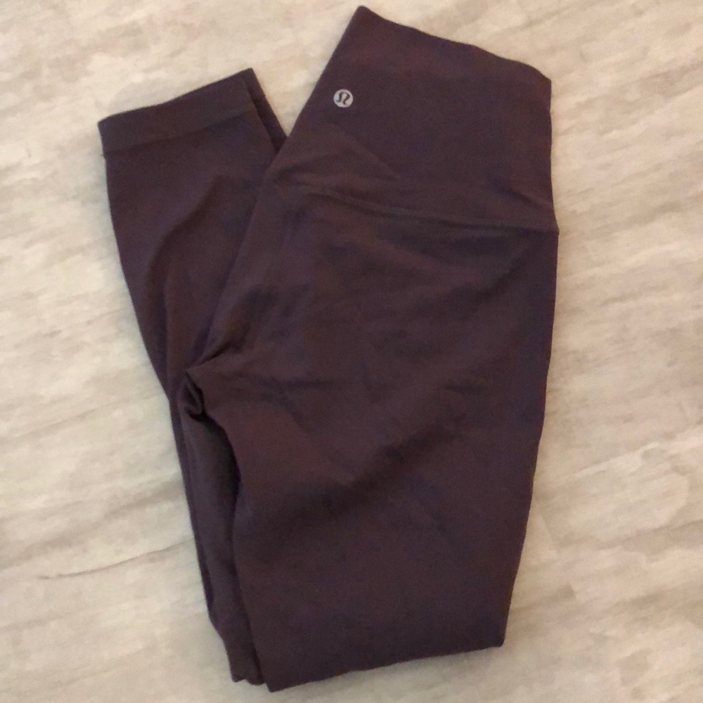 High-Rise Size6 LuluLemon Align Pants 7/8 lengths
